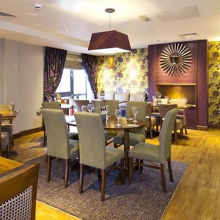 Premier Inn Premier Inn Solihull Town Centre Buitenkant foto
